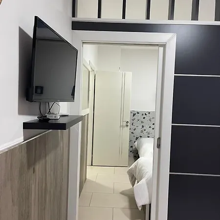 Nikolli Vitore * Shëngjin